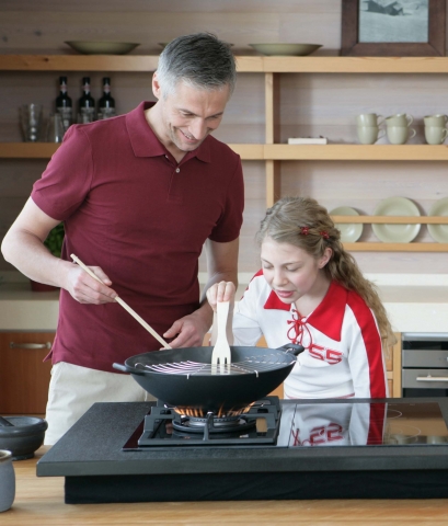 Kochen mit Gas ermöglicht ein punktgenaues und schonendes Garen Kochen mit Gas ermöglicht ein punktgenaues und schonendes Garen