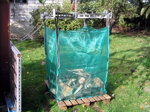 Der»Holzbag Net« von Ixkes besteht komplett aus Netzgewebe.
