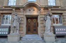 Der neue Firmensitz im Mannheimer Augusta-Carree Der neue Firmensitz im Mannheimer Augusta-Carree