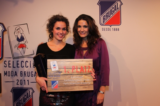 Selección Moda Brugal 2011: Gewinnerin Julia Kubitza und Jurorin Mariella Ahrens