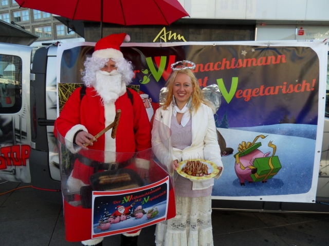 Kampagnenstart: Der Weihnachtsmann isst vegetarisch Kampagnenstart: Der Weihnachtsmann isst vegetarisch