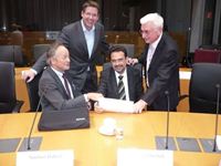 Gespräch zwischen Klaus Holetschek und dem Vorstands-Vorsitzenden der BMW BKK Norbert Haberl