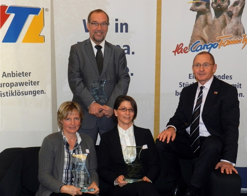 Die Gewinner der Partner-AWARDs 2011: Kerstin Zobel, Zo-bel; Arno Boll, Kraftverkehr Emsland; Tanja 