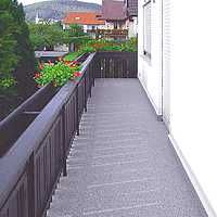 Selbstverlegt: Neuer Bodenbelag aus Renofloor Fertigelementen. Selbstverlegt: Neuer Bodenbelag aus Renofloor Fertigelementen.