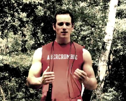 Kolja Barghoorn - Personal Trainer und ZurStrandfigur.com-Gründer Kolja Barghoorn - Personal Trainer und ZurStrandfigur.com-Gründer