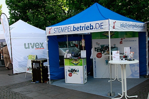Verkaufszelt von Swiss Display mit optimierter Standfläche Verkaufszelt von Swiss Display mit optimierter Standfläche