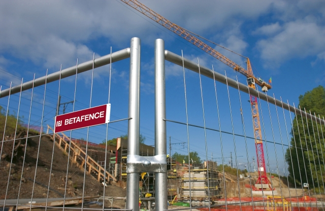 Auf der Perimeter Protection präsentiert Betafence Lösungen für mobile Umzäunungen bzw. Abgrenzung v Auf der Perimeter Protection präsentiert Betafence Lösungen für mobile Umzäunungen bzw. Abgrenzung v