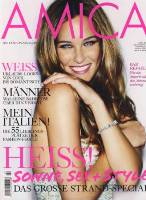 Bar Refaeli auf dem Cover der Juli Ausgabe 2008 von AMICA Bar Refaeli auf dem Cover der Juli Ausgabe 2008 von AMICA