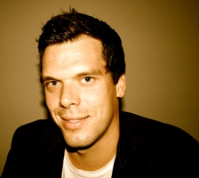 Marc Mertens brachte als Organisator des Glow-Festivals die Küste von Santa Monica zum Leuchten. Marc Mertens brachte als Organisator des Glow-Festivals die Küste von Santa Monica zum Leuchten.