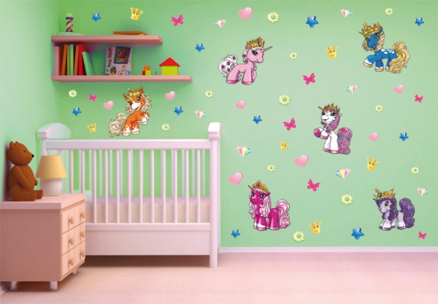 Filly Unicorn als Wandtattoo von alenio. Filly Unicorn als Wandtattoo von alenio.