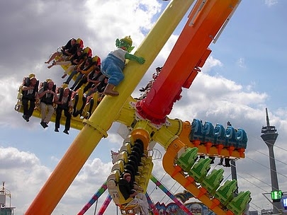 Sichere Fahrgeschäfte mit SunKid Amusement Technology