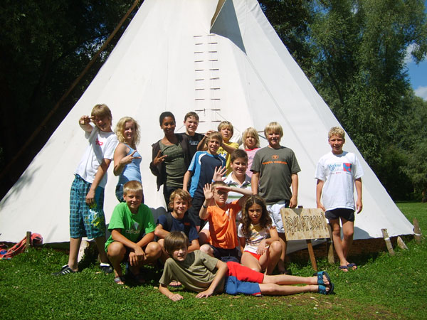 Sprachcamp Radolfzell mit Indianertipi Sprachcamp Radolfzell mit Indianertipi