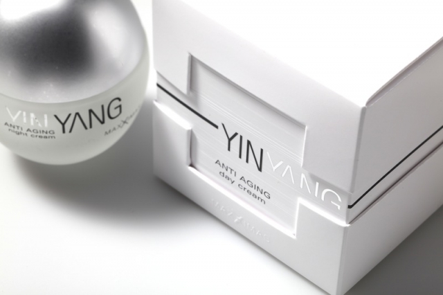 Deynique Cosmetics präsentiert sich mit YIN YANG - die erfolgreichste Markteinführung seiner Firmeng