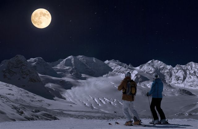Vollmond im Engadin © Bergbahnen Engadin St. Moritz AG Vollmond im Engadin © Bergbahnen Engadin St. Moritz AG