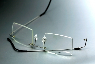 Einer der häufigsten Schadensfälle für die Privathaftpflicht: die zerbrochene Brille Einer der häufigsten Schadensfälle für die Privathaftpflicht: die zerbrochene Brille