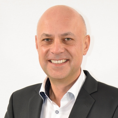 Albert Hirsch ist Geschäftsführer der neuen Elfen-Service GmbH