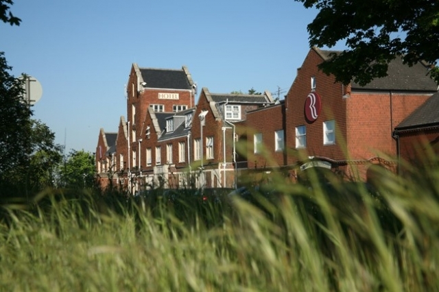 Ramada Farnham