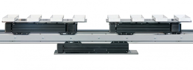 Transmodule zeichnen eine einfache Mechanik, eine intelligente Steuerung und wechselbare Werkzeuge a Transmodule zeichnen eine einfache Mechanik, eine intelligente Steuerung und wechselbare Werkzeuge a