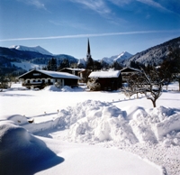 Winter am Tegernsee für einen Kurzurlaub im Hotel am Kureck. Winter am Tegernsee für einen Kurzurlaub im Hotel am Kureck.