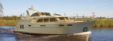 Neue Partnerschaft: De Boarnstream und Luxus-Yachten Berlin.