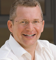 Kurt-Georg Scheible, Inhaber Erfolgscampus