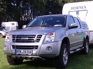 Zugfahrzeugtest auf www.mit-Pferden-reisen: Isuzu D-MAX3,0 D Cab Reiter - Der Reiter-Traum Zugfahrzeugtest auf www.mit-Pferden-reisen: Isuzu D-MAX3,0 D Cab Reiter - Der Reiter-Traum