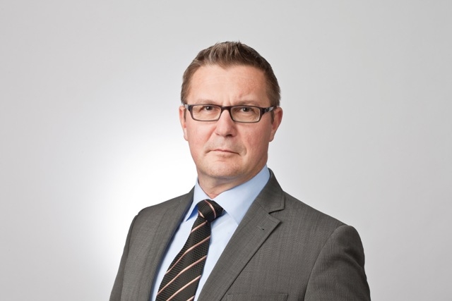 Der Neue an der Spitze des Vertriebs: Stefan Duer wird Direktor Vertrieb und Marketing bei Metabo. Der Neue an der Spitze des Vertriebs: Stefan Duer wird Direktor Vertrieb und Marketing bei Metabo.