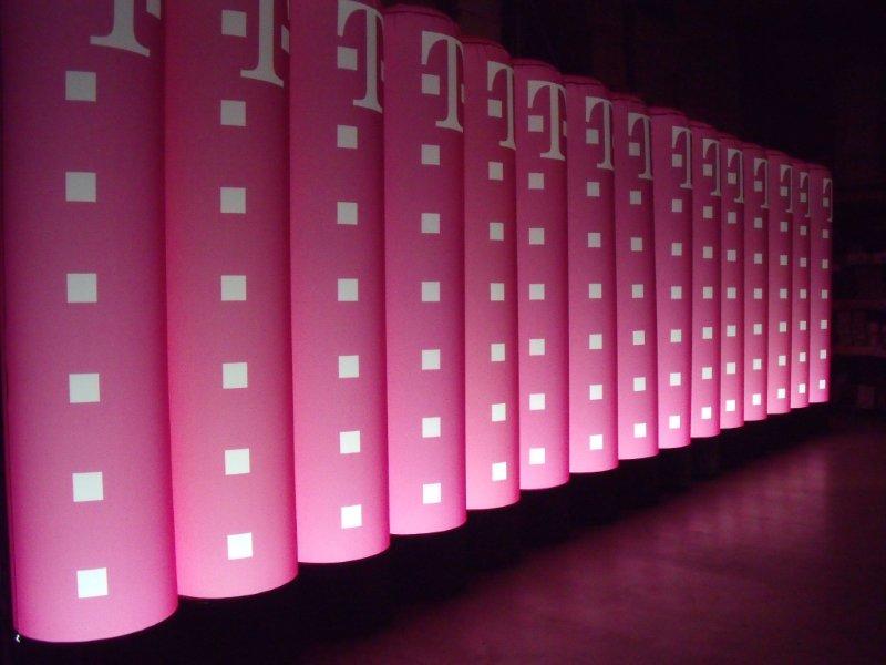 Aufblasbare Werbesäulen für die Deutsche Telekom