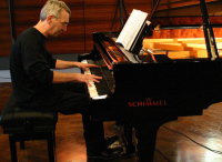 Jazz Pianist Mathias Claus Jazz Pianist Mathias Claus