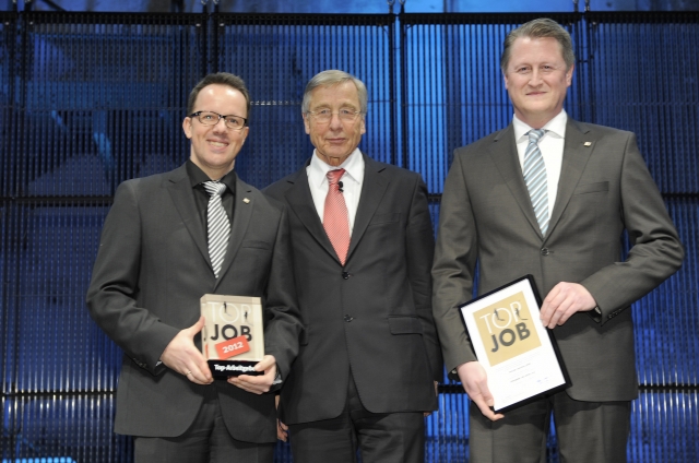 Preisverleihung des TOP JOB Gütesiegels als?Arbeitgeber des Jahres 2012? ? Im Bild (v.l.n.r.): Ralf 