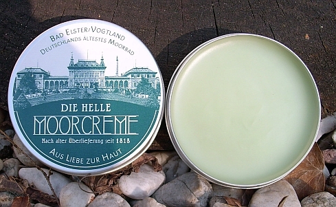 Der Kältewelle gelassen entgegen - helle Moorcreme Der Kältewelle gelassen entgegen - helle Moorcreme