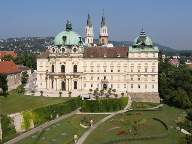 Im Stift Klosterneuburg gibt es das ganze Jahrüber ein spannendes Programm für jung und alt.