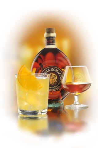 Spritzig-leicht und mild im Geschmack: Vecchia Romagna Sour