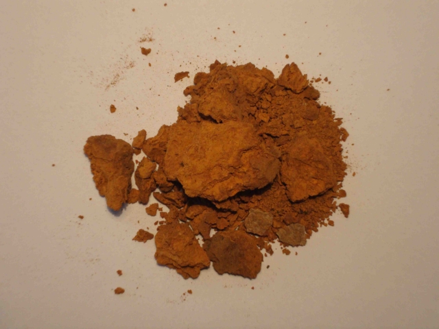 Bild: Verdichteter Minenabraum, der bis zu 10 g Gold pro Tonne enthält
