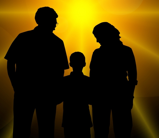 Finanzberatung familiengerecht und fair gestalten, Bild: Gerd Altmann, AllSilhouettes.com / pixelio. Finanzberatung familiengerecht und fair gestalten, Bild: Gerd Altmann, AllSilhouettes.com / pixelio.