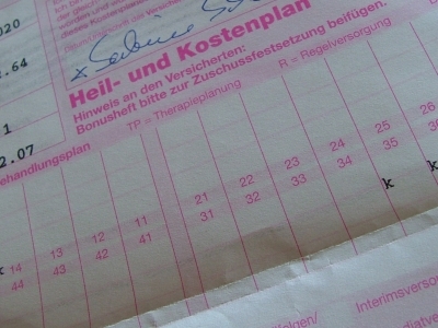 Kostensteigerung in der Zahnzusatzversicherung - Ursachen sind die Anpassung der GOZ und die Einführ