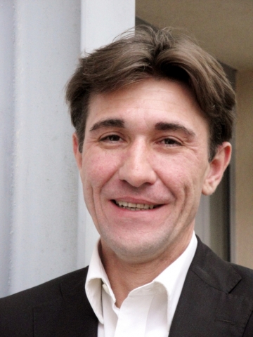 Herbert Kaltschmid (42): Leiter Holzeinkauf der DAUERHOLZ AG. Herbert Kaltschmid (42): Leiter Holzeinkauf der DAUERHOLZ AG.