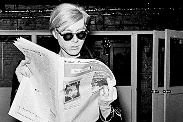 Foto: Andy Warhol in the Factory, New York 1968, Santi Visalli Foto: Andy Warhol in the Factory, New York 1968, Santi Visalli