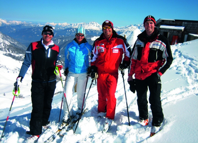 Ein Skiurlaub gemeinsam mit dem Skiweltmeister Michael Walchhofer. Ein Skiurlaub gemeinsam mit dem Skiweltmeister Michael Walchhofer.