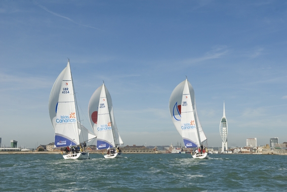 Sunsail bietet eine Flotte von 42 baugleichen F40