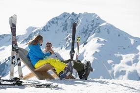 März/April ist die beste Zeit für Sonnenanbeter und Genuss-Skiläufer in den Kitzbüheler Alpen© Foto: März/April ist die beste Zeit für Sonnenanbeter und Genuss-Skiläufer in den Kitzbüheler Alpen© Foto: