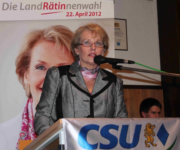 Marita Kaiser sprach beim politischen Aschermittwoch in Kammlach deutliche Worte. Marita Kaiser sprach beim politischen Aschermittwoch in Kammlach deutliche Worte.