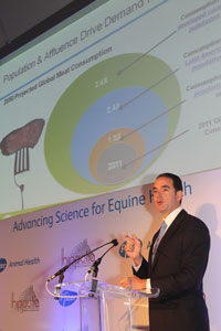 Alejandro Bernal, Pfizer Tiergesundheit