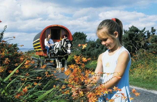 Urlaub im Zigeunerwagen ist ideal für Familien und Paare Urlaub im Zigeunerwagen ist ideal für Familien und Paare