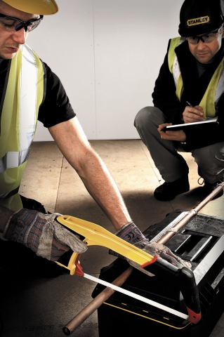 Multitalent für jeden Einsatz: Die neue Metallsäge FatMax? 5-in-1 von Stanley lässt sich werkzeuglos Multitalent für jeden Einsatz: Die neue Metallsäge FatMax? 5-in-1 von Stanley lässt sich werkzeuglos