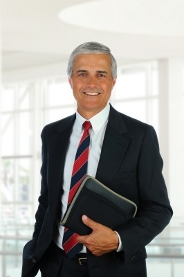 Präsident Dr. Edward Cunningham