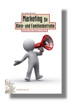 Marketing ist Krieg. Er oder ich. Marketing ist Krieg. Er oder ich.