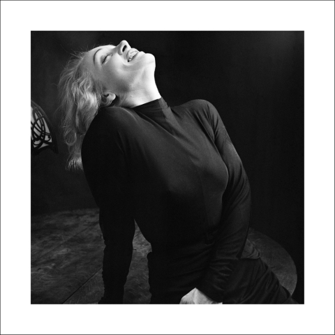 Marlene Dietrich im Schloss Pyrmont. Foto: Milton H. Greene Marlene Dietrich im Schloss Pyrmont. Foto: Milton H. Greene