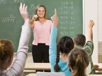 Stimmprobleme sind hier keine Seltenheit: Das Sprachorgan von Pädagogen wird besonders beansprucht. Stimmprobleme sind hier keine Seltenheit: Das Sprachorgan von Pädagogen wird besonders beansprucht.