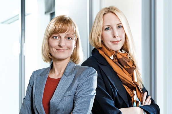 Verstärken das Team von Huth + Wenzel: Etat-Direktorin Stefanie Theissen und Kundenberaterin Dajana 